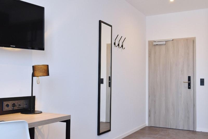 Hayta Hotel Stuttgart Airport Messe - Oda