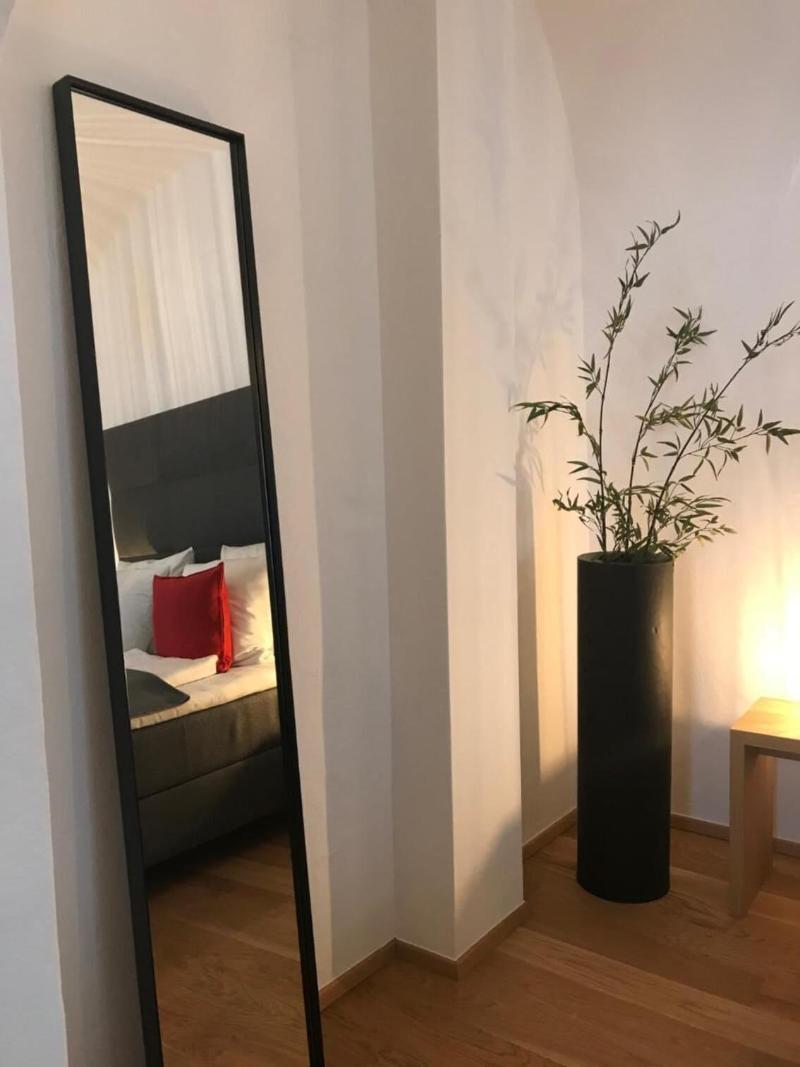 BARONHAUS Aparthotel & Suites - Oda