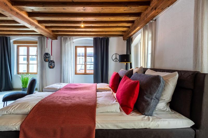 BARONHAUS Aparthotel & Suites - Oda