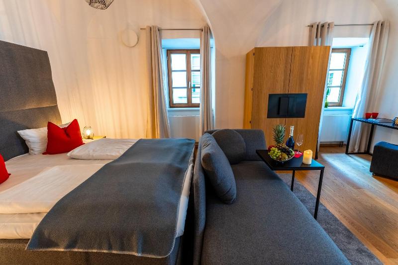 BARONHAUS Aparthotel & Suites - Oda