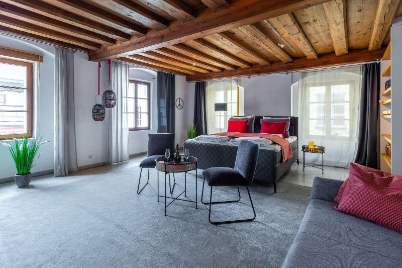 BARONHAUS Aparthotel & Suites - Oda
