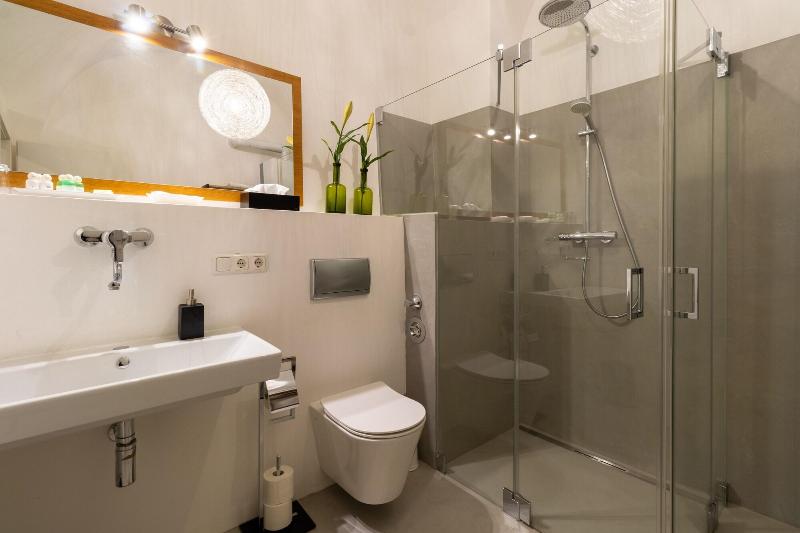 BARONHAUS Aparthotel & Suites - Oda