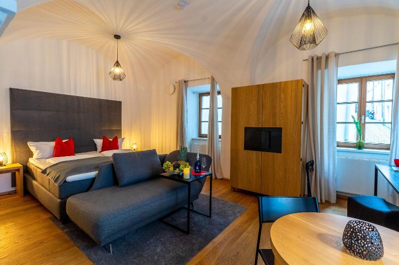 BARONHAUS Aparthotel & Suites - Oda