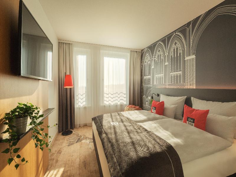 Holiday Inn - the niu, Sparrow Regensburg - Oda