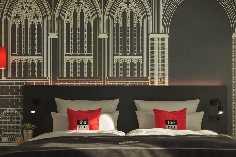 Holiday Inn - the niu, Sparrow Regensburg - Oda