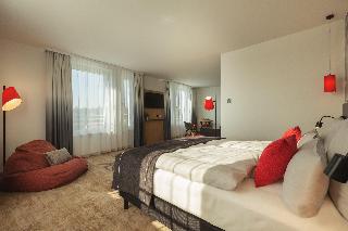 Holiday Inn - the niu, Sparrow Regensburg fotoÄŸrafÄ±