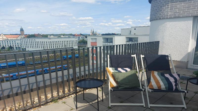 Holiday Inn - the niu, Sparrow Regensburg - Oda