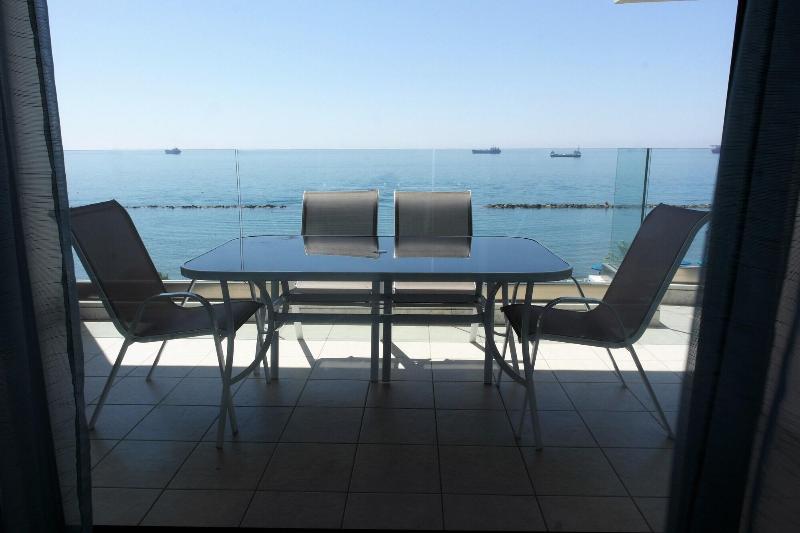 Eden Beach Apartments - Oda