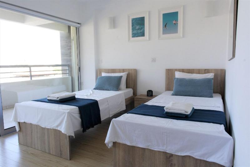 Eden Beach Apartments - Oda