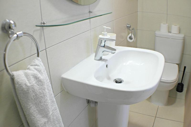 Eden Beach Apartments - Oda
