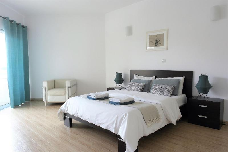 Eden Beach Apartments - Oda
