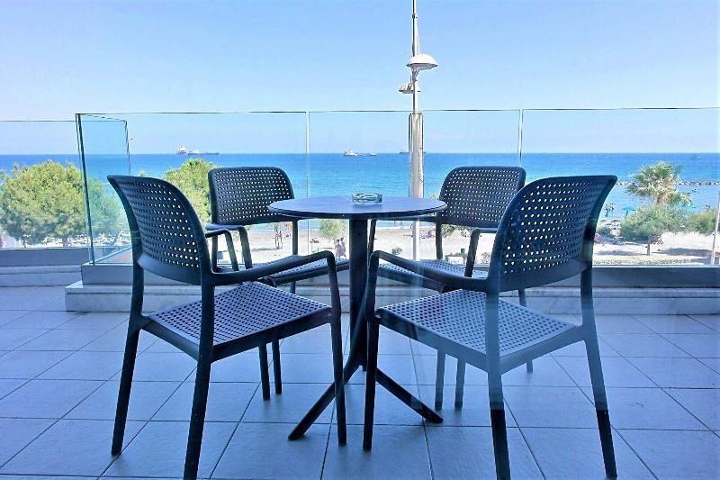 Eden Beach Apartments - Oda