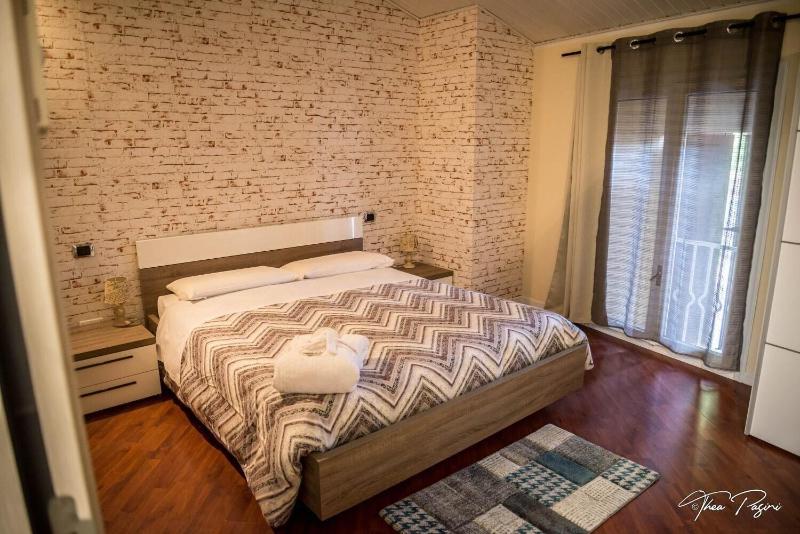 Hotel Lonatino - Oda