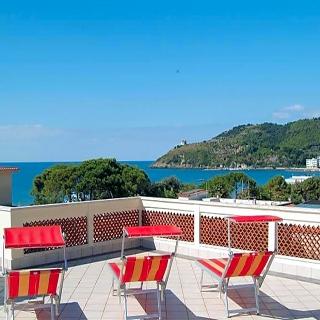 Hotel Aurora fotoÄŸrafÄ±
