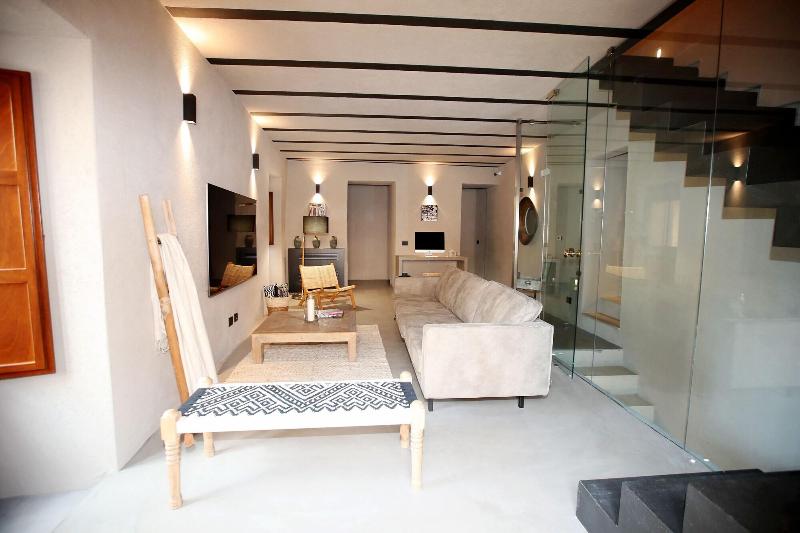 Casa Nostra Boutique Hotel - Lobi