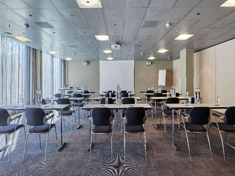 Radisson Blu Hotel, Lucerne - Toplantı