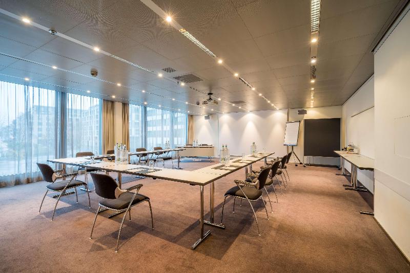 Radisson Blu Hotel, Lucerne - Toplantı
