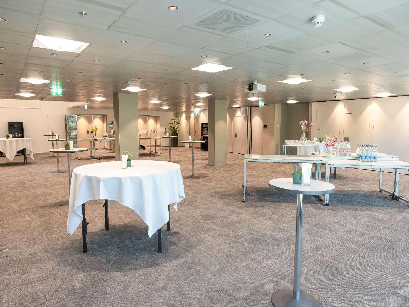 Radisson Blu Hotel, Lucerne - Toplantı