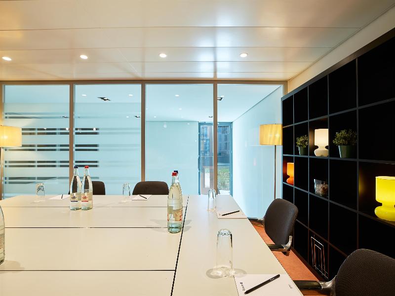 Radisson Blu Hotel, Lucerne - Toplantı
