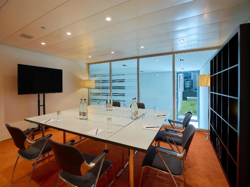 Radisson Blu Hotel, Lucerne - Toplantı