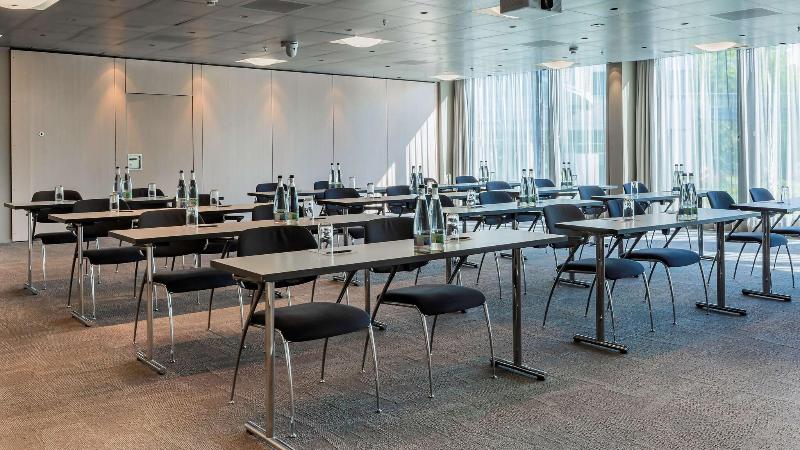 Radisson Blu Hotel, Lucerne - Toplantı