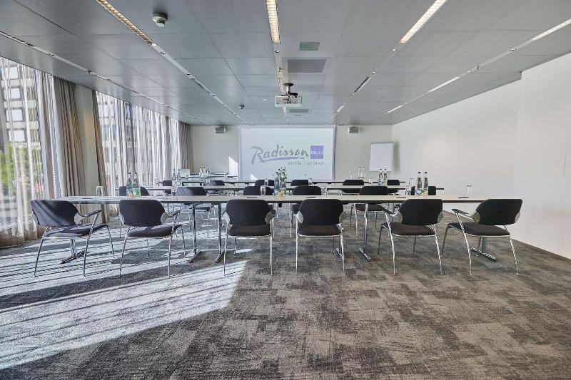 Radisson Blu Hotel, Lucerne - Toplantı