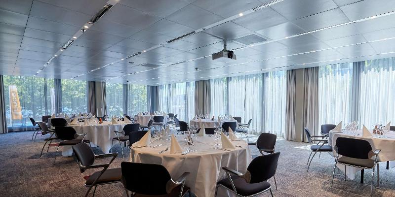 Radisson Blu Hotel, Lucerne - Toplantı