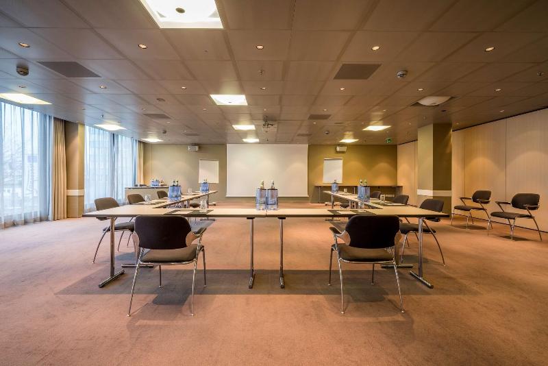 Radisson Blu Hotel, Lucerne - Toplantı