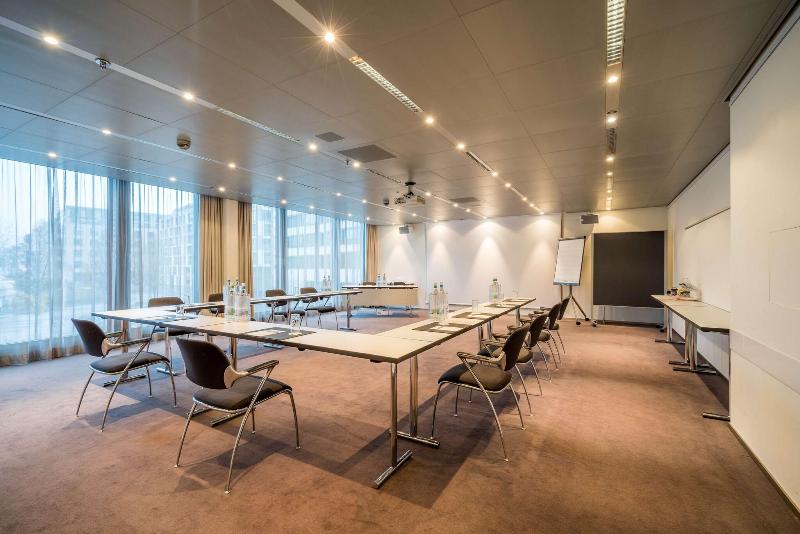 Radisson Blu Hotel, Lucerne - Toplantı