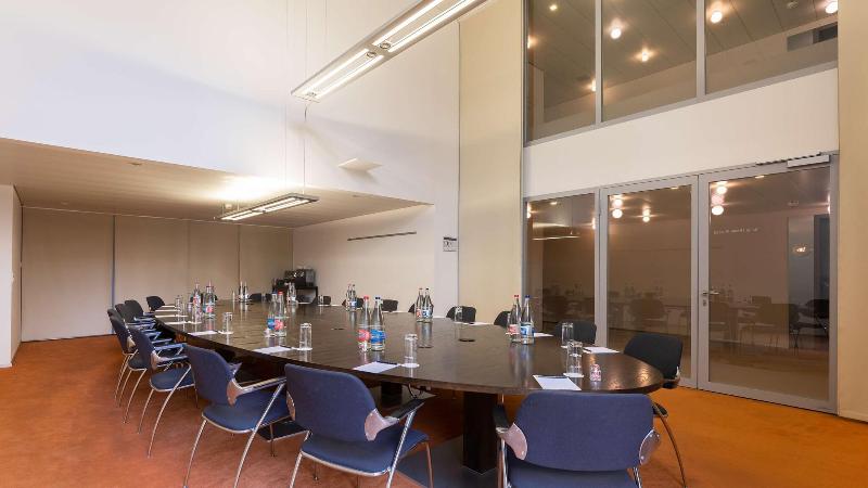 Radisson Blu Hotel, Lucerne - Toplantı
