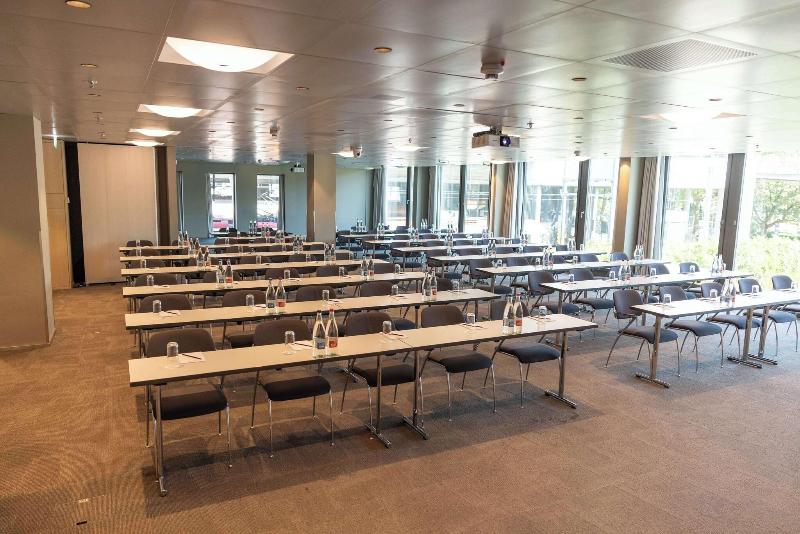 Radisson Blu Hotel, Lucerne - Toplantı