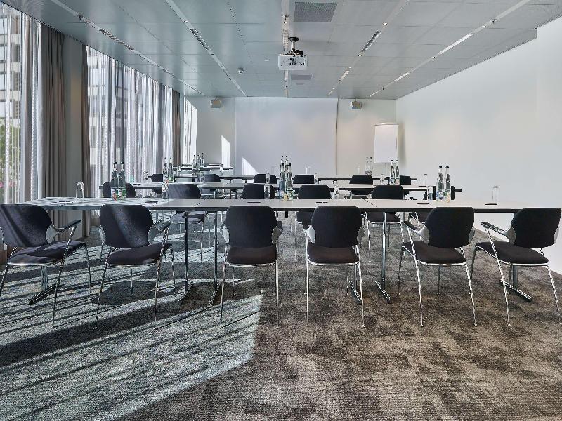 Radisson Blu Hotel, Lucerne - Toplantı