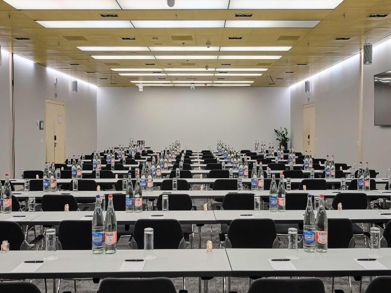 Radisson Blu Hotel, Lucerne - Toplantı