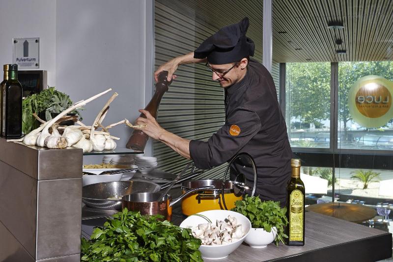Radisson Blu Hotel, Lucerne - Restoran