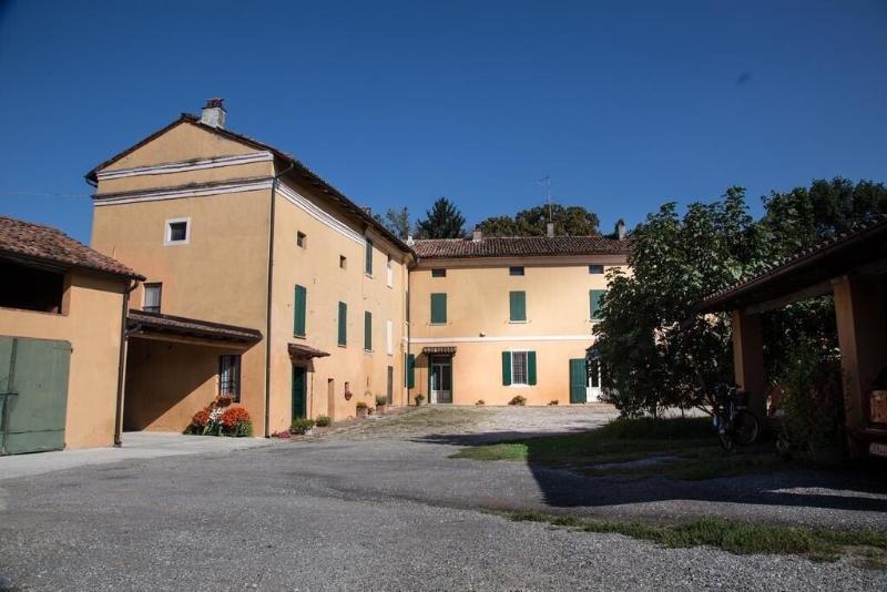 B&B Stradivari - Genel