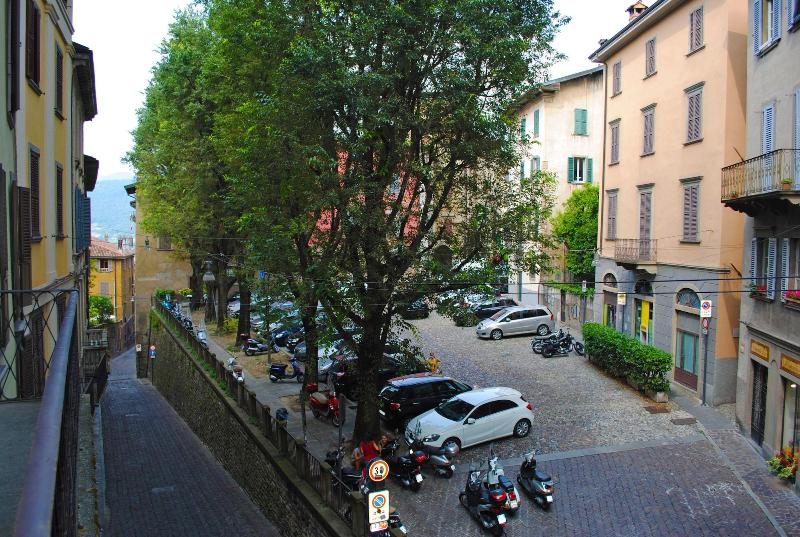 Bergamo Alta Guest House - Genel