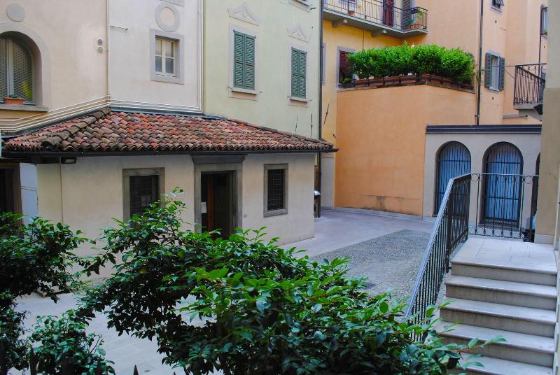Bergamo Alta Guest House - Genel