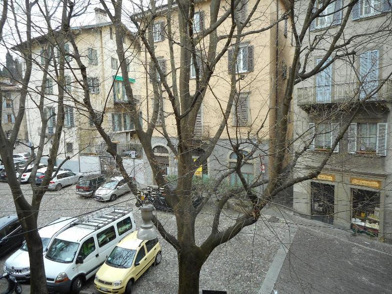 Bergamo Alta Guest House - Oda