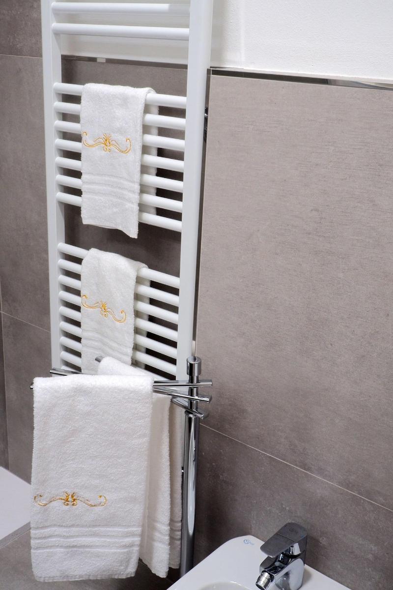 Bergamo Alta Guest House - Oda