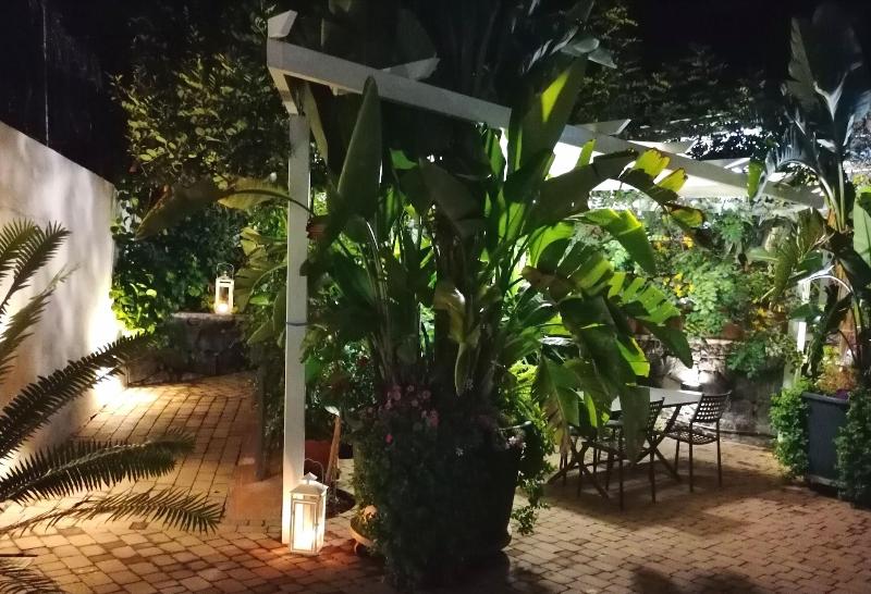 La Foresteria Boutique Bed & Breakfast - Teras