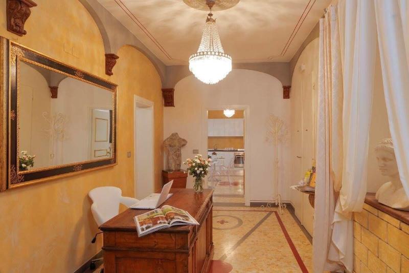Palazzo Mari Suite & Rooms - Lobi