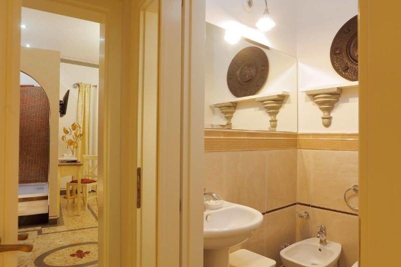 Palazzo Mari Suite & Rooms - Oda