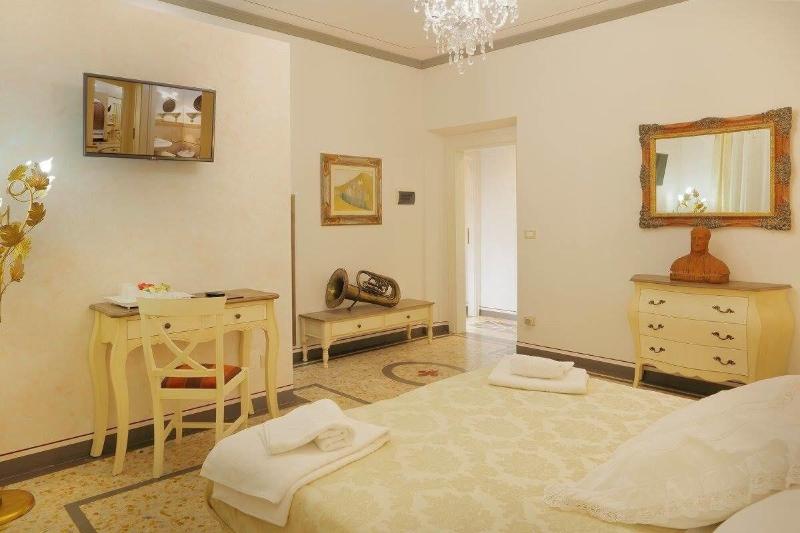 Palazzo Mari Suite & Rooms - Oda