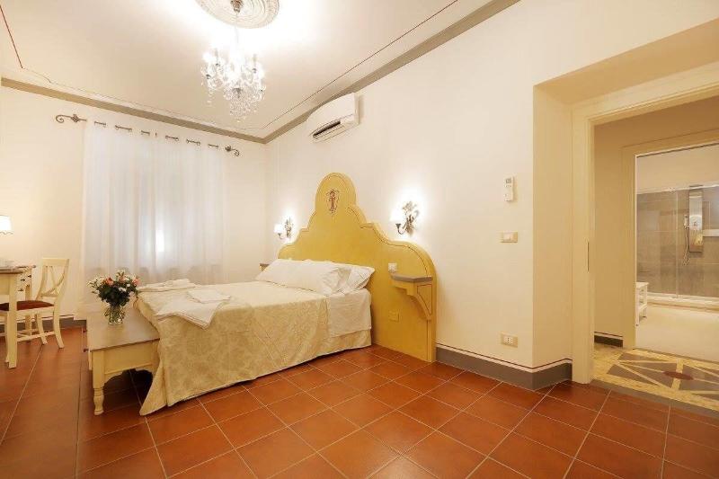 Palazzo Mari Suite & Rooms - Oda