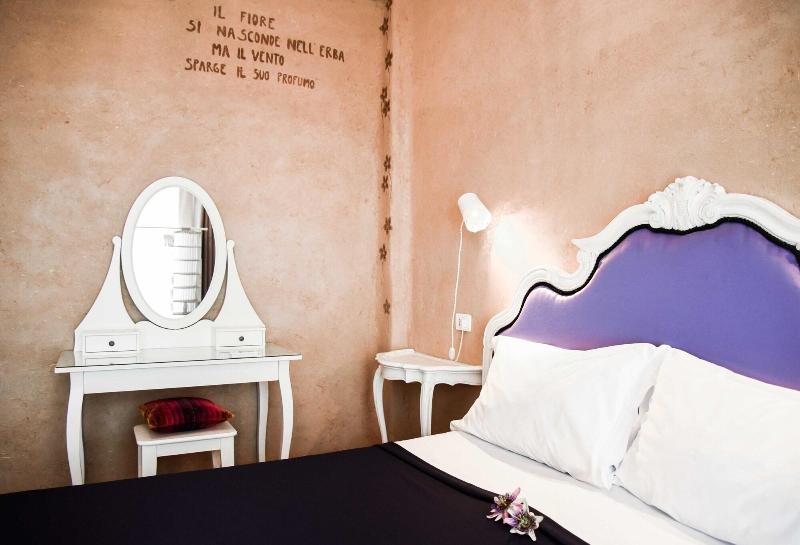 Sempreverde Atelier B&B - Oda
