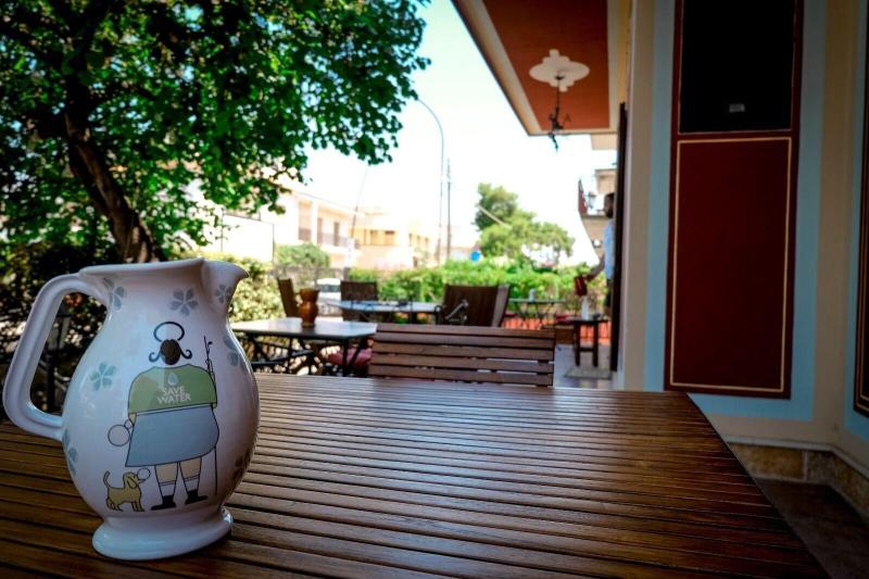 B&B De Angelis - Genel