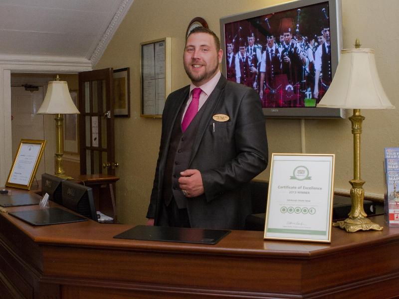 Edinburgh Thistle Hotel - Lobi