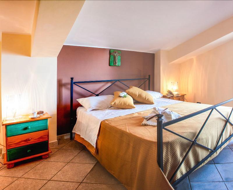 La Sirena Bed & Breakfast - Oda