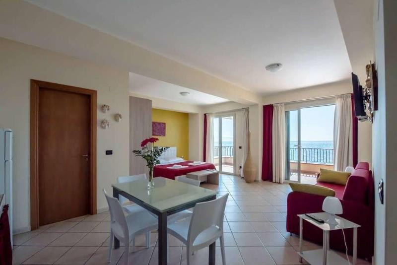 La Sirena Bed & Breakfast - Oda
