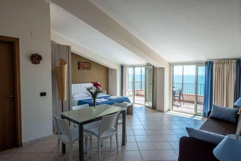 La Sirena Bed & Breakfast - Oda